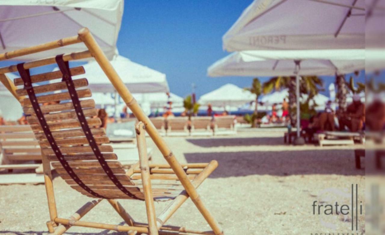 Summerland Relax Apartment Mamaia