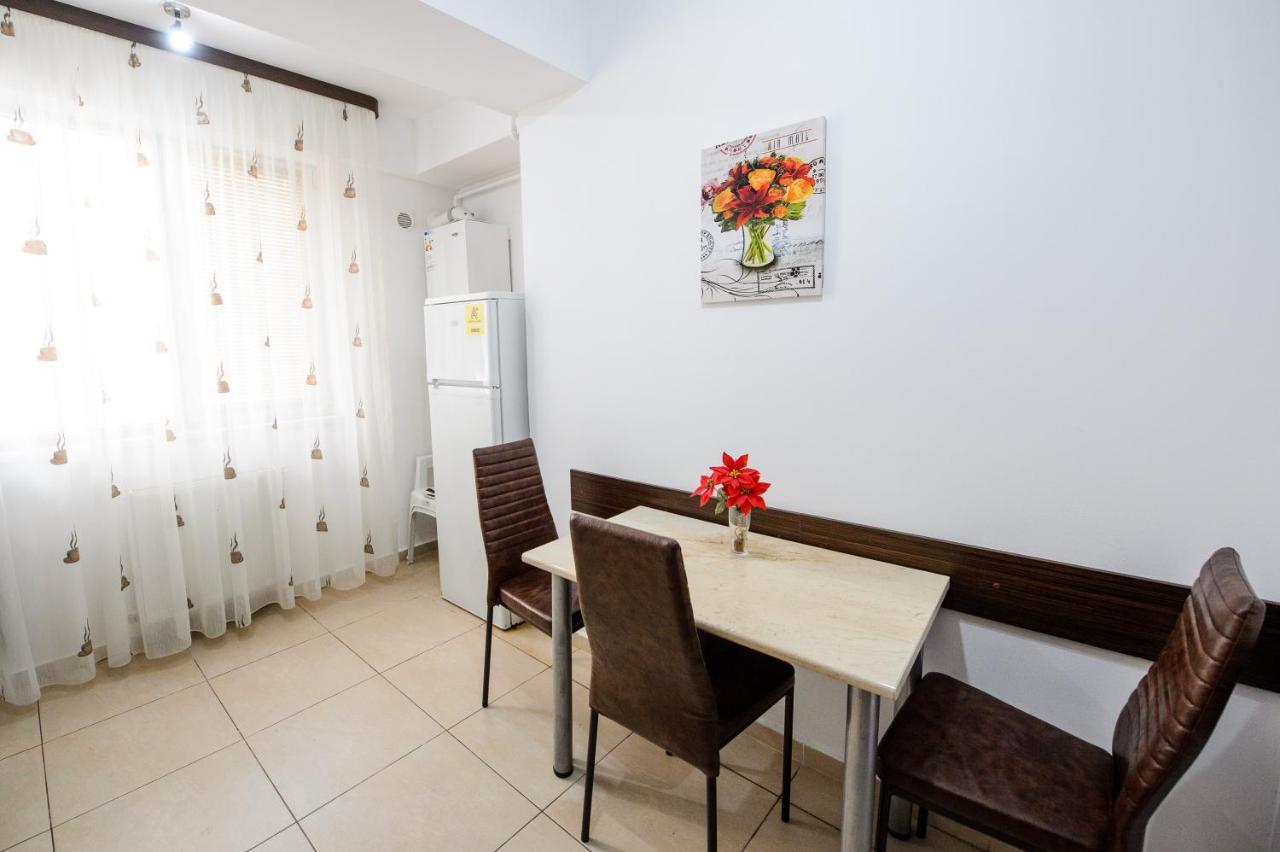Summerland Relax Apartment Mamaia